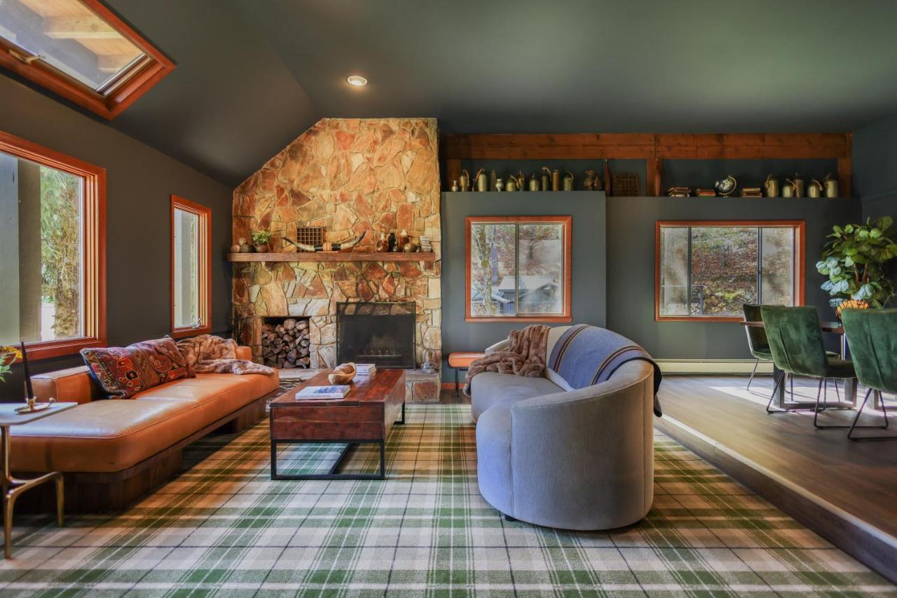 Outland Chalet & Suites Great Smoky Mountains Whittier Eksteriør billede